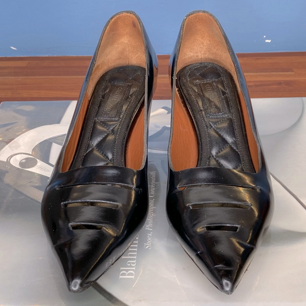 Céline Matte Leather Laser-Cut Kitten Heels - Picture 12 of 12